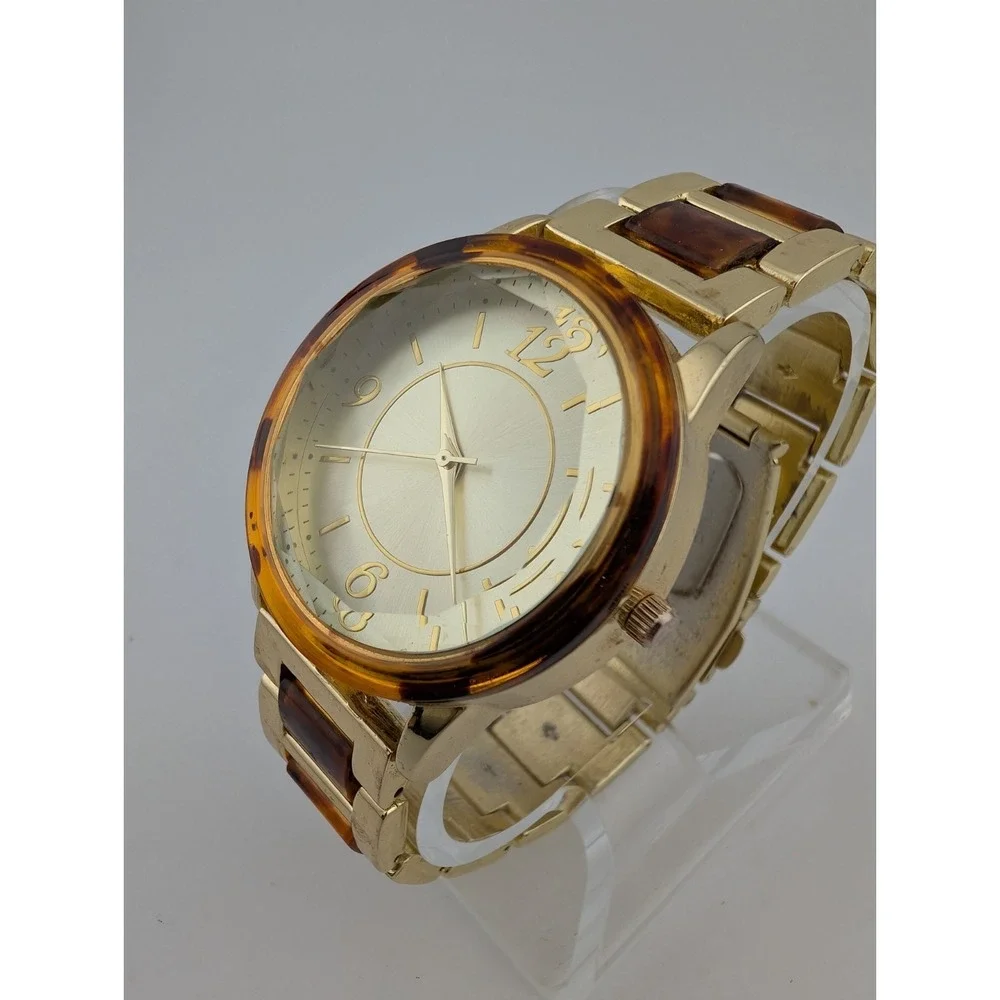 Time & Tru Watch Women 38mm Case Tortoiseshell and Gold 7.5